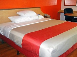 Motel 6 York, PA - North