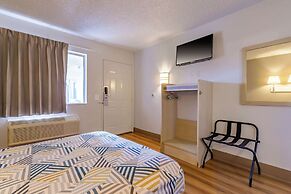 Motel 6 Hayward, CA – Silicon Valley Gateway