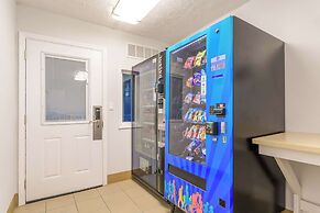 Motel 6 Hayward, CA – Silicon Valley Gateway