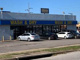Super 7 Inn Dallas Southwest