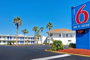 Motel 6 Destin, FL