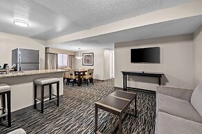 Best Western Los Alamitos Inn & Suites