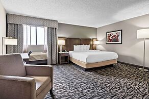 Best Western Los Alamitos Inn & Suites