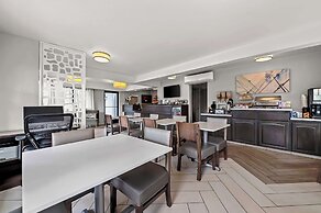 Best Western Los Alamitos Inn & Suites