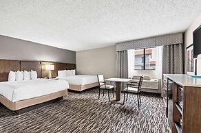 Best Western Los Alamitos Inn & Suites