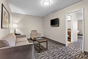 Best Western Los Alamitos Inn & Suites