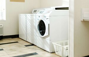 Sonesta Simply Suites Dallas Las Colinas