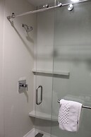 Fairfield Inn & Suites by Marriott Detroit Farmington Hills