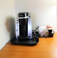 Quality Inn Fayetteville near Historic Downtown Square