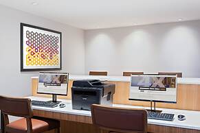 Holiday Inn Express Ft. Lauderdale Cruise-Airport by IHG