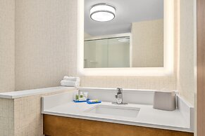 Holiday Inn Express Ft. Lauderdale Cruise-Airport by IHG