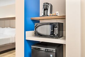 Holiday Inn Express Ft. Lauderdale Cruise-Airport by IHG