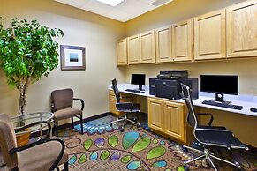 Holiday Inn & Suites Bolingbrook by IHG