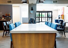 Holiday Inn Express & Suites Hiawassee by IHG