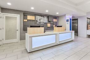 Holiday Inn Express & Suites Tacoma by IHG