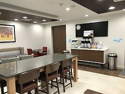 Holiday Inn Express Naples South I-75 by IHG