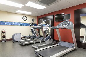 Hampton Inn & Suites Cleveland-Airport/Middleburg Heights