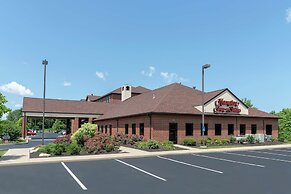 Hampton Inn & Suites Cleveland-Airport/Middleburg Heights