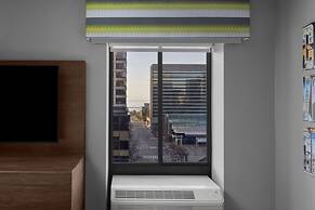 Hampton Inn Cleveland-Downtown