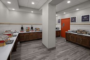 Hampton Inn Cleveland-Downtown