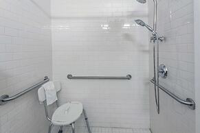 Hampton Inn Colorado Springs-Airport