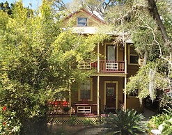 St Francis Inn
