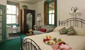 St Francis Inn