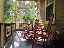 St Francis Inn