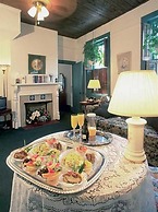 St Francis Inn