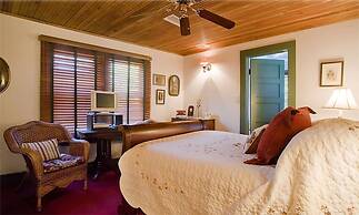 St Francis Inn