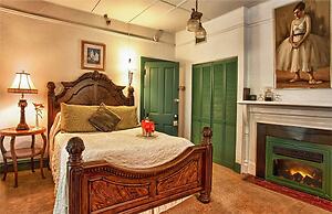 St Francis Inn