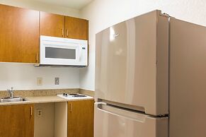 HomeTowne Studios by Red Roof Houston - West Oaks/ Energy Corridor