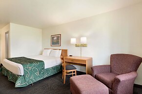 Travelodge by Wyndham Sharon Springs