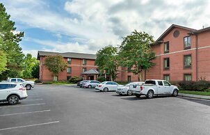 Extended Stay America Select Suites - Raleigh - Cary - Regency Parkway