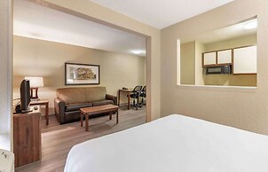 Extended Stay America Suites Wichita East