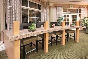 La Quinta Inn & Suites by Wyndham Colorado Springs South AP