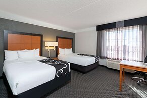 La Quinta Inn & Suites by Wyndham Pueblo