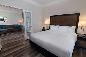 La Quinta Inn & Suites by Wyndham Miami Airport West