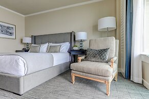 Woodmark Hotel and Still Spa