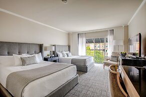 Woodmark Hotel and Still Spa