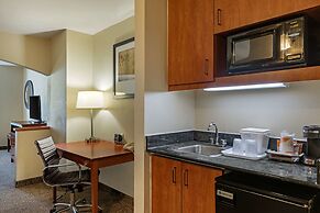 Comfort Suites North Dallas