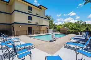 Clarion Pointe Franklin - Nashville Area