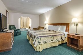Rodeway Inn & Suites