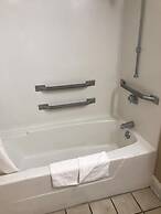 Rodeway Inn & Suites