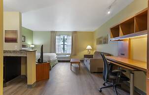Extended Stay America Suites Atlanta Norcross Peachtree Corn
