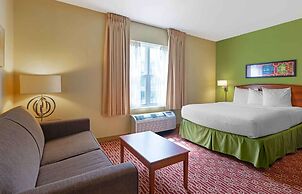 Extended Stay America Suites Atlanta Norcross Peachtree Corn