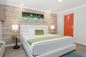 Chesterfield Hotel & Suites
