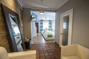 Chesterfield Hotel & Suites