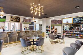 Westgate Palace Hotel / Universal / I-Drive