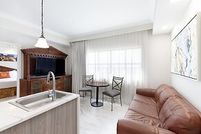 Westgate Palace Hotel / Universal / I-Drive